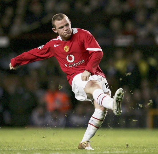 一名年轻有 一名年轻有