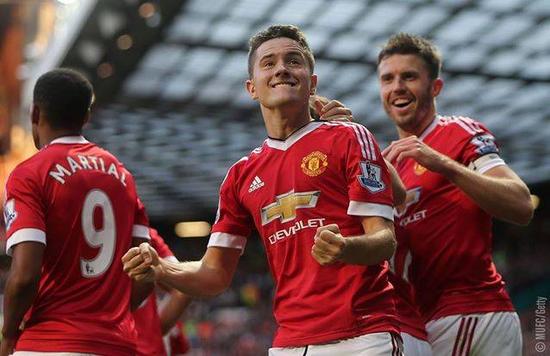 足球俱乐部 足球俱乐部